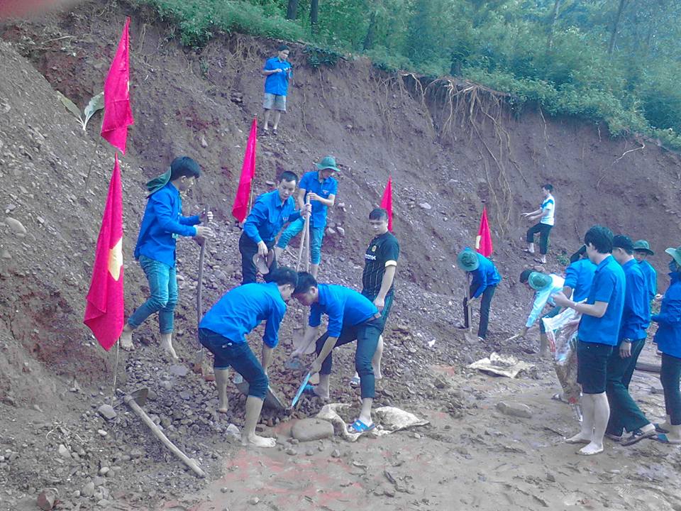 Đoàn thanh niên Cục Thi hành án dân sự tỉnh Sơn La chung tay xây dựng nông thôn mới 3